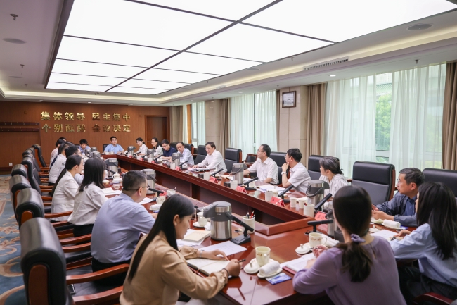 应勇参加最高检办公厅第三党支部学习教育交流研讨